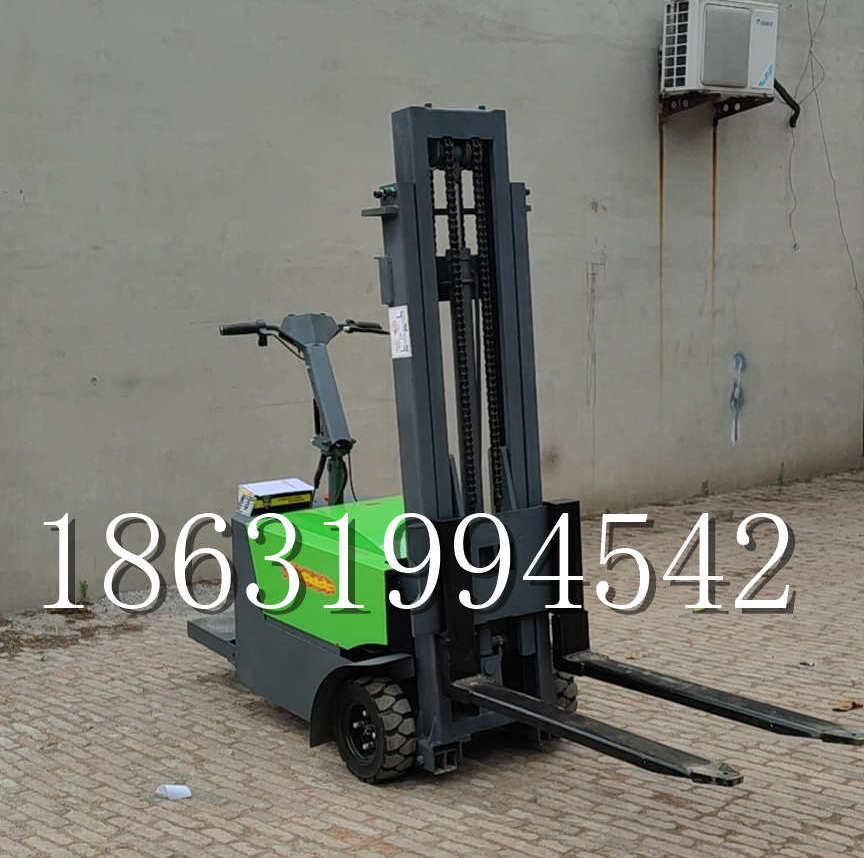 平山区优程全电动叉车插腿式堆高车液压装卸车1.5吨升高小型站驾式铲车